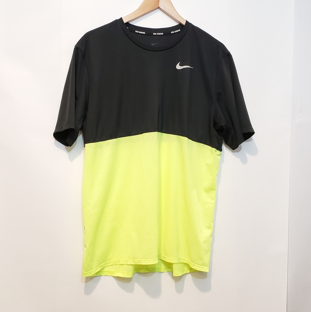 NIKE DRI-FIT BLACK & YELLOW X L EXTRA LARGE SHIRT